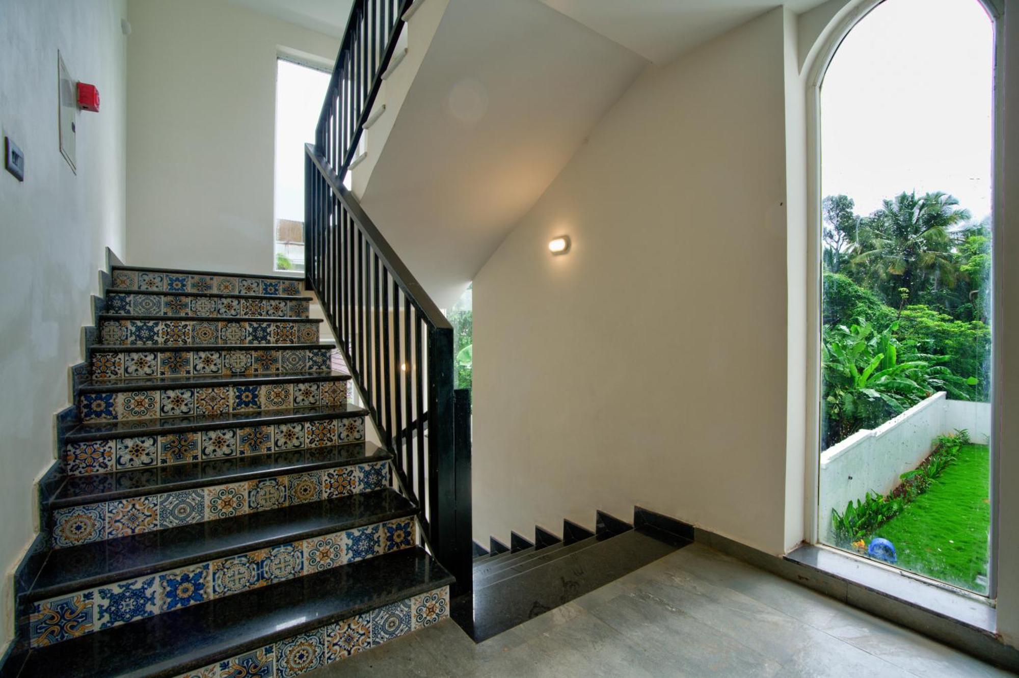 Hotel Goa Courtyard By The Porto Arpora Baga Exterior foto